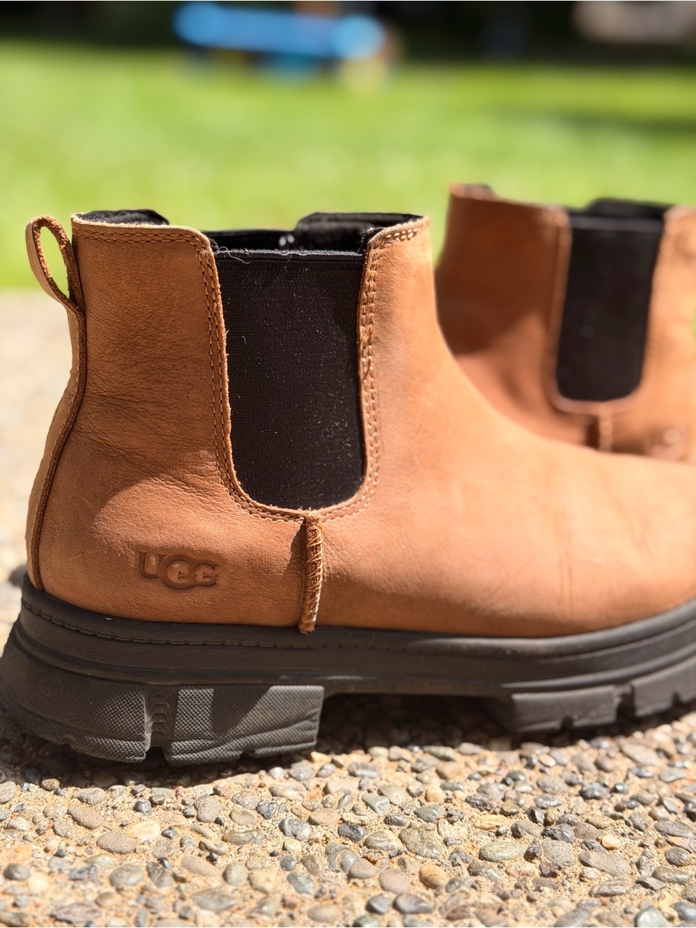 UGG Women’s Chestnut Chelsea Boots